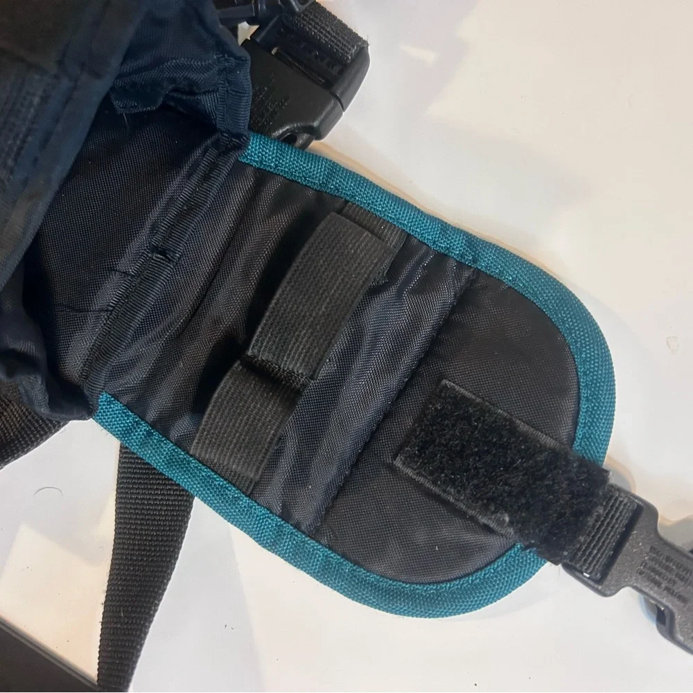 Lowepro Digital Camera, Flash, Binoculars Bag AF-2 Black Teal